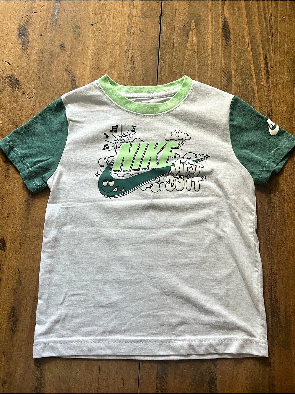 Nike Kids Just Do It Graphic Tee Boys 6-7Y